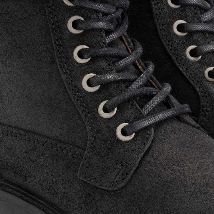 Kvistrup Black DFW