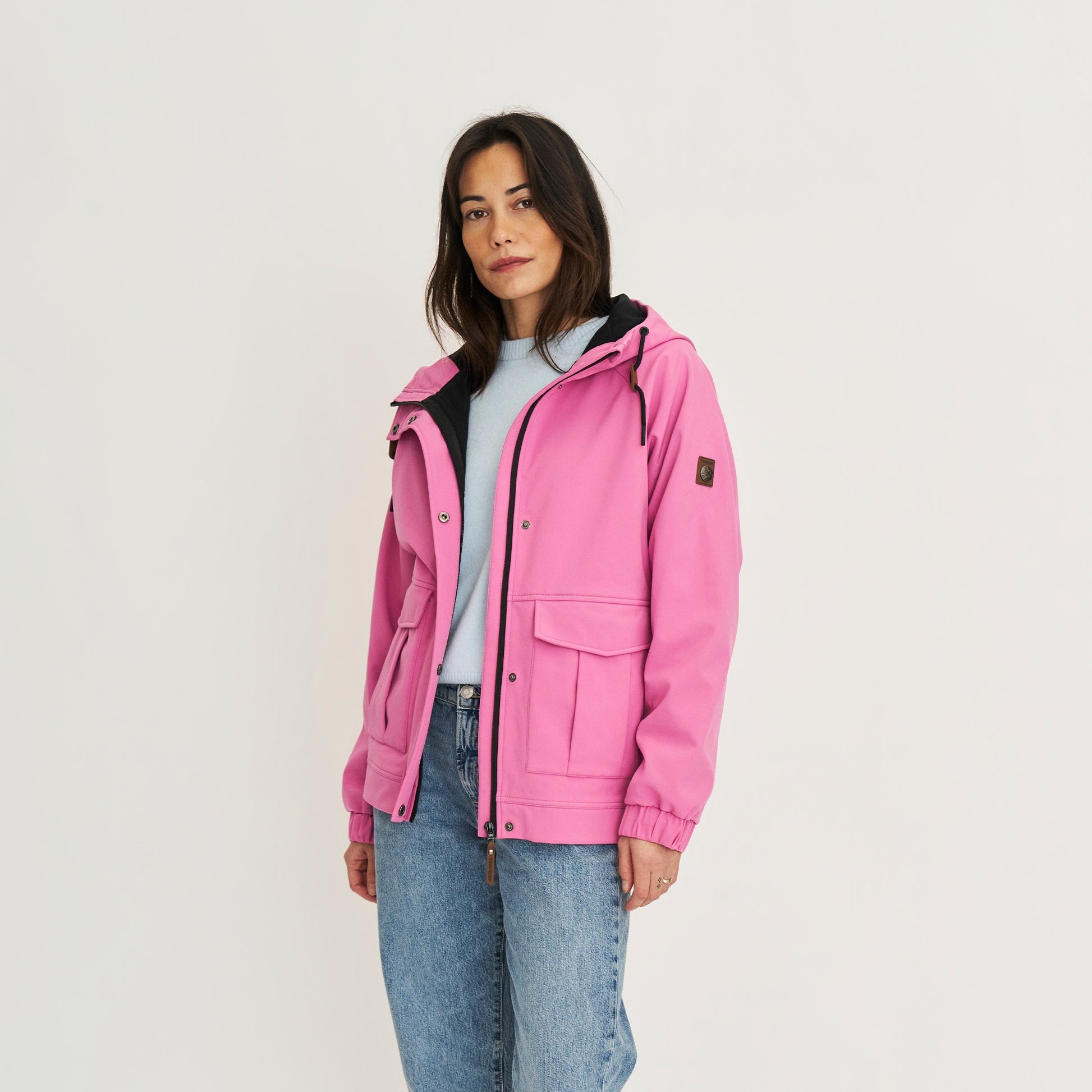 Kiara Pink MV2