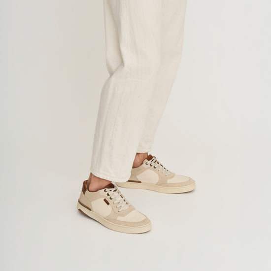 Bromley White MV