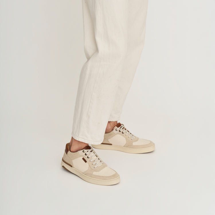 Bromley White MV