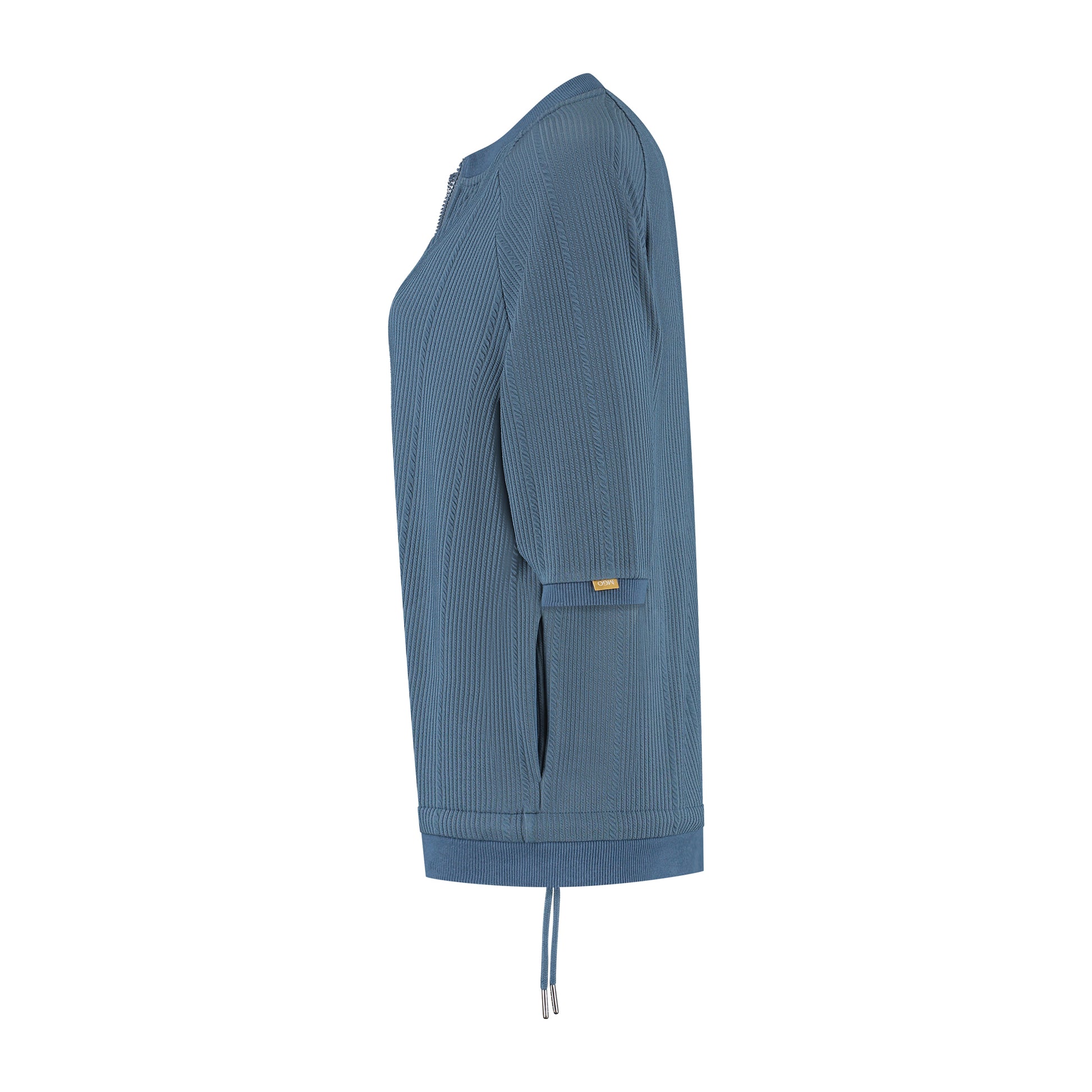 Yule Blue L