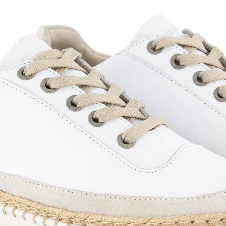 Omage Lady White DFW
