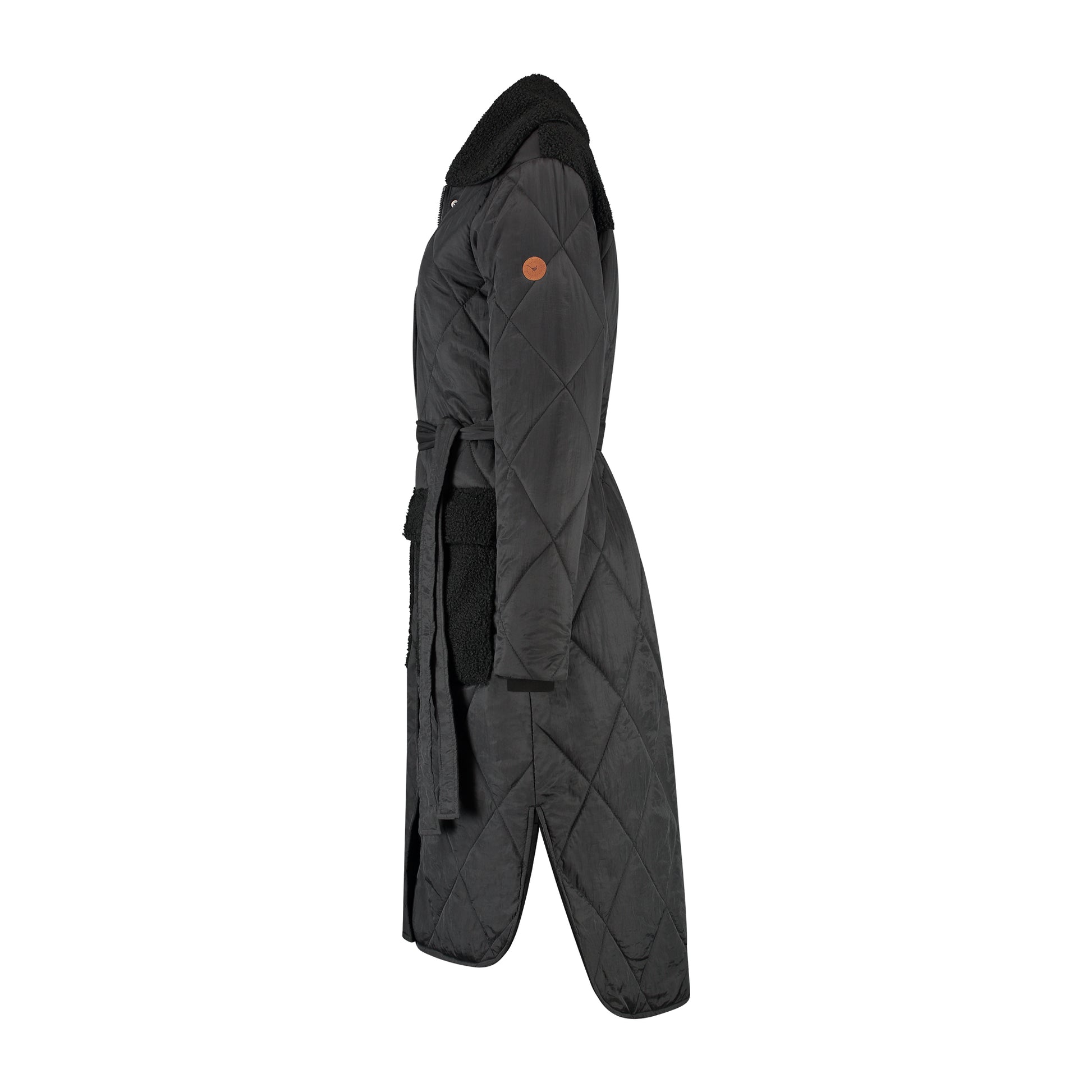 Hailey Black L