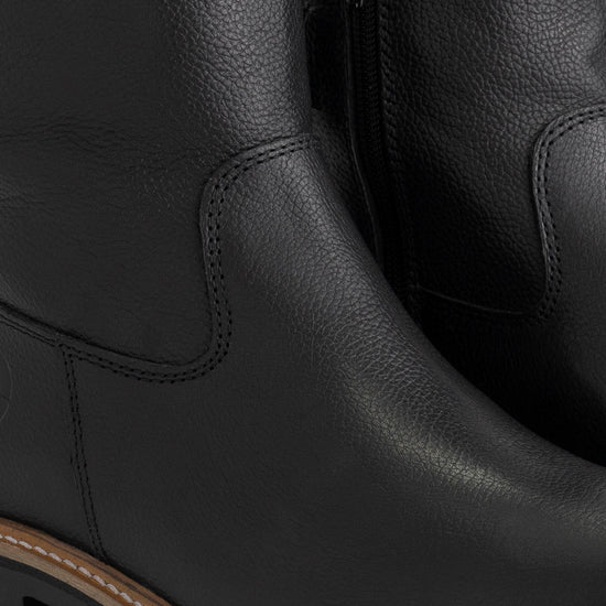 Kammerfoss Lady Black DFW