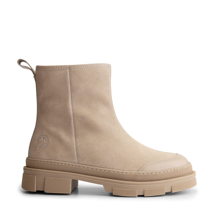 Avon Lady Sand R