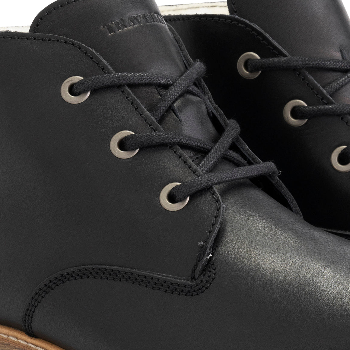 Trehuse Men Black DFW