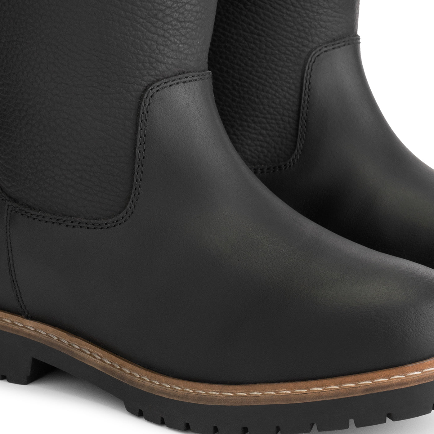 Finnmark Black DFW