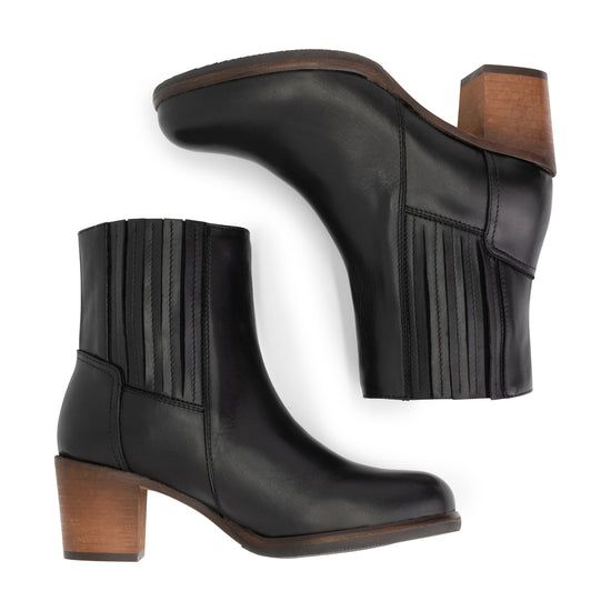 Pentas Leather - Black UPD